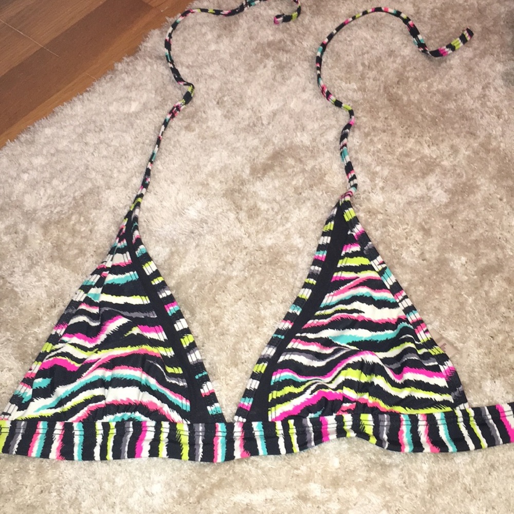 SUMMER: Arizona baithing suit top